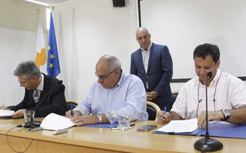 Υπογράφηκε η Συμφωνία Συνεργασίας της Ιατρικής Σχολής του Πανεπ. Κύπρου και δημόσιων νοσηλευτηρίων