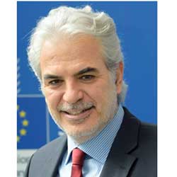 O Επίτροπος Ανθρωπιστικής Βοήθειας Χρήστος Στυλιανίδης σε ανοικτή συζήτηση στο Πανεπιστήμιο Κύπρου