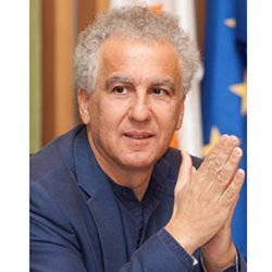 Γράμμα από την Αμερική: Μόρφωση και αρχοντιά
