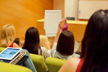 Το Πανεπιστήμιο Κύπρου τιμά για ακόμη μια φορά τους ευεργέτες και τους δωρητές του