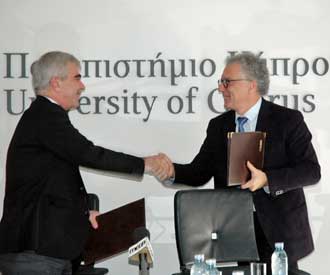Υπογράφτηκε μνημόνιο Συνεργασίας μεταξύ Πανεπ. Κύπρου και Κυπριακής Ακαδημίας Δημόσιας Διοίκησης