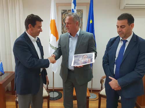 Ο Χαμπιαούρης παρέλαβε το πρώτο παραδοτέο της Μελέτης για τον Αθλητισμό στην Κύπρο
