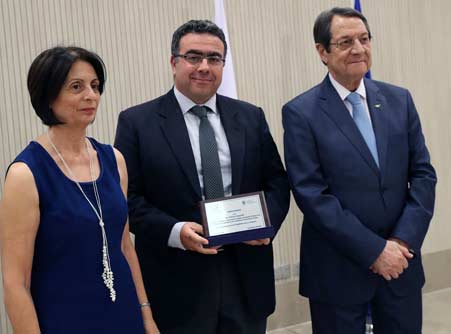 ΤΕΠΑΚ: Τιμητική Περιβαλλοντική Διάκριση από τον Πρόεδρο της Δημοκρατίας στον Θεόδωρο Ζαχαριάδη