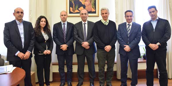 Κοινό έδαφος για συνεργασία μεταξύ ΤΕΠΑΚ – ΟΕΒ