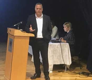 Το έργο του ΥΠΠ παρουσίασε ο Χαμπιαούρης στις διευθύνσεις των σχολείων Λάρνακας - Αμμοχώστου