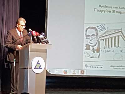 Γ. Δημοσθένους: Ο Μπαμπινιώτης σε κάνει να νοιώθεις περήφανος που μετέχεις της ελληνικής γλώσσας