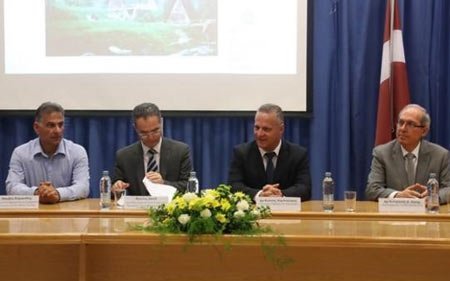 Μετεξέλιξη του λυκειακού κύκλου της Εμπορικής Σχολής Μιτσή Λεμύθου σε Οικονομική Εμπορική Σχολή