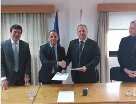 Μνημόνιο Συνεργασίας υπέγραψαν Πανεπιστήμιο UCLan Cyprus και Υπ. Μεταφορών, Επικοινωνιών και Έργων
