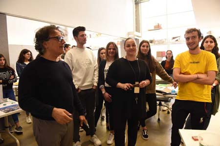 Μαθητές Λυκείου έγιναν αρχιτέκτονες και σχεδίασαν εσωτερικούς χώρους