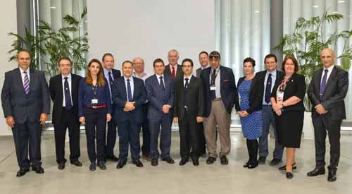 Ιατρική Σχολή ΠΛ: Περιφερειακό Εξεταστικό Κέντρο του Βασιλικού Κολεγίου Χειρουργών Αγγλίας