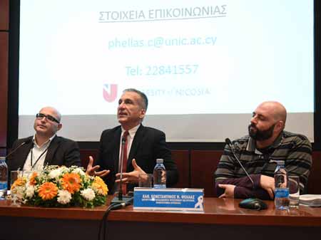 Κοινωνικά και ψυχολογικά προβλήματα για άτομα άνω των 50 με HIV/AIDS