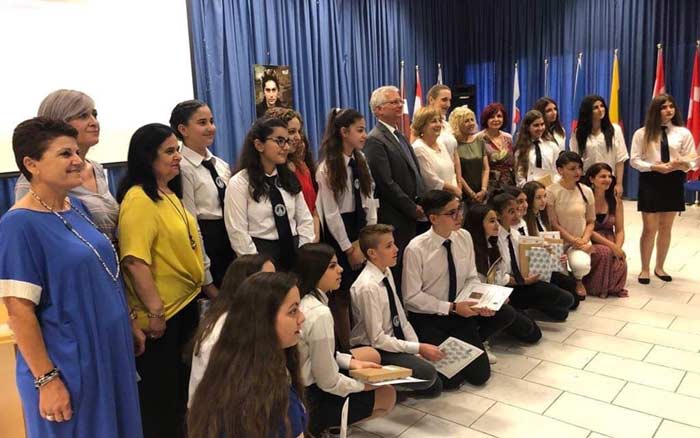 Βράβευση μαθητών στον Διαγωνισμό δημιουργικής έκφρασης: «Η Γυναίκα στο Ολοκαύτωμα»