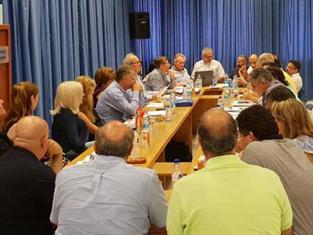 ΥΠΠ: Συνεχίζεται ο εντατικός διάλογος. Ανακοίνωση με σαφές μήνυμα Image