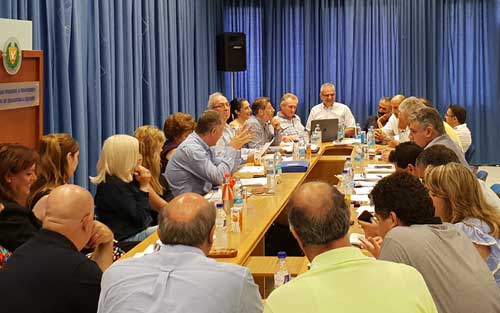 Τέλειωσε η πρώτη συνεδρία ΥΠΠ και εκπαιδευτικών σήμερα. Θα συνεχιστεί αύριο το απόγευμα Image