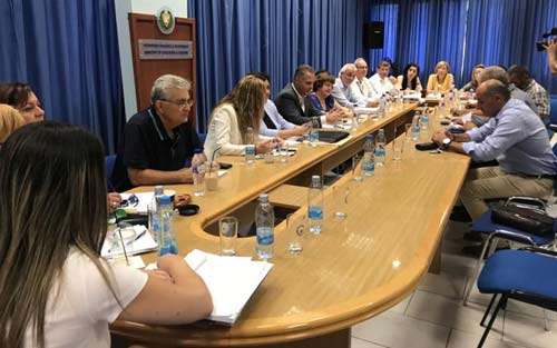 Με απρόοπτα η συνάντηση του Υπουργού Παιδείας με τις οργανώσεις εκπαιδευτικών Image