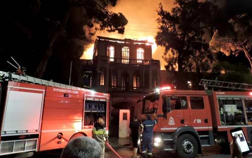 Τη θλίψη τους για τον δοκιμαζόμενο ελληνικό λαό, εκφράζουν Υπουργός Παιδείας και Γονείς Image