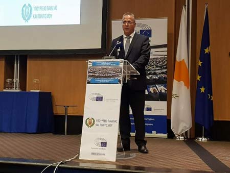 Υπουργός Παιδείας: Προωθούνται δράσεις για ενημέρωση μαθητών για ευρωπαϊκές αρχές Image