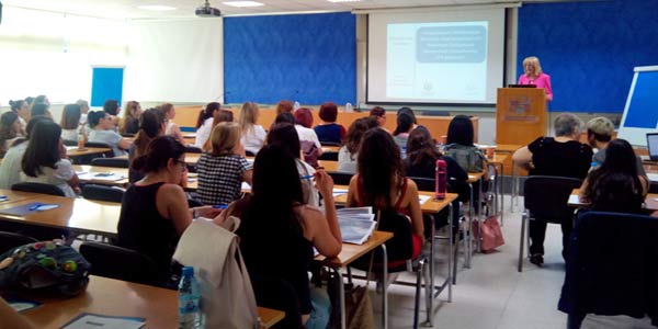 Διοργανώθηκε Συνέδριο: «Επιμόρφωση νηπιαγωγών ιδ. νηπιαγωγείων για το Αναλυτικό Πρόγρ. Προσχολικής»