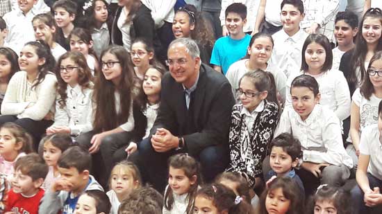 Το Υπουργείο Παιδείας στηρίζει τα παροικιακά σχολεία του Λονδίνου