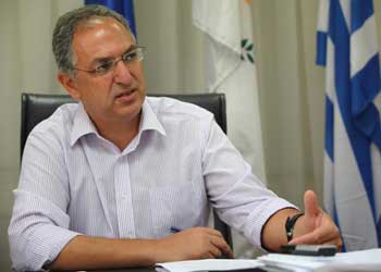 Καδής: Δεύτερος γύρος διαλόγου το καλοκαίρι για τους κανονισμούς λειτουργίας των σχολείων