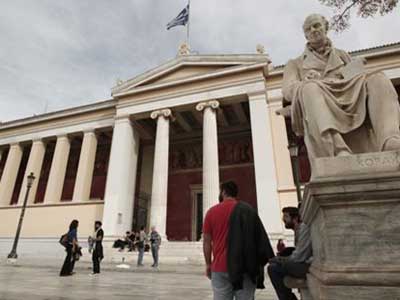 Δε δικαιούνται μετεγγραφή οι Κύπριοι φοιτητές στην Ελλάδα