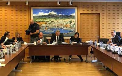 Το θέμα της ασφάλειας μεταφοράς μαθητών με σχολικά λεωφορεία συζήτησε η Επ. Παιδείας της Βουλής