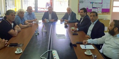 Αντιπροσωπεία του ΑΚΕΛ επισκέφτηκε το Γυμνάσιο Πέρα Χωρίου Νήσου και το Λύκειο Ιδαλίου