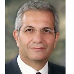 Άντρος Κυπριανού: Υπ. Παιδείας-ΔΗΣΥ ελέγχουν τους μαθητές
