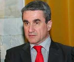 Βελτιωτική τροπολογία για τη διαγραφή των «αιώνιων φοιτητών» κατέθεσε ο Λοβέρδος. Ποιοι εξαιρούνται
