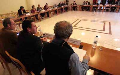 Φοιτητές διέκοψαν τη σύνοδο των Πρυτάνεων υπέρ των «αιώνιων φοιτητών»