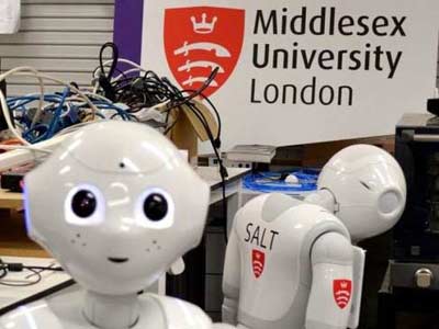 Πανεπιστήμιο Middlesex: Με ρομπότ στο Κοινοβούλιο για την Εκπαίδευση του μέλλοντος