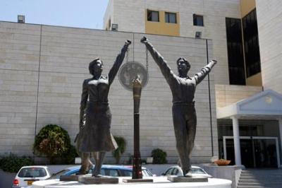 Η ΟΗΟ-ΣΕΚ αποφάσισε αναστολή της αυριανής στάσης εργασίας