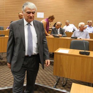 Αθ. Ορφανίδης: Το κούρεμα των καταθέσεων έκλεισε πριν τις εκλογές . Γνώριζε η προηγούμενη Κυβέρνηση