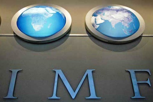 ΔΝΤ: Η παγκόσμια ανάπτυξη βελτιώνεται αλλά οι κίνδυνοι παραμένουν