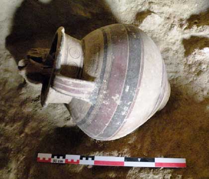 Βρέθηκαν νέες κόγχες λαξευμένες μέσα στα τοιχώματα των δρόμων στις ανασκαφές στη Νεκρόπολη Κιτίου
