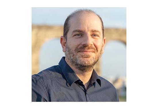 Σκληρή η πραγματικότητα των σχολείων. Ποιος θα σηκώσει το βάρος; Image