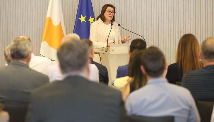 &Delta;έ&sigma;&mu;&epsilon;&upsilon;&sigma;&eta; &Mu;&iota;&chi;&alpha;&eta;&lambda;ί&delta;&omicron;&upsilon; &gamma;&iota;&alpha; έ&nu;&alpha; &sigma;&chi;&omicron;&lambda;&epsilon;ί&omicron; &chi;&omega;&rho;ί&sigmaf; &alpha;&pi;&omicron;&kappa;&lambda;&epsilon;&iota;&sigma;&mu;&omicron;ύ&sigmaf; - paideia-news.com