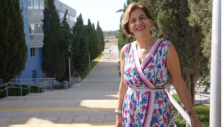 &Eta; &pi;&alpha;&iota;&delta;&alpha;&gamma;&omega;&gamma;&iota;&kappa;ή &tau;&omicron;&upsilon; &pi;&alpha;&iota;&chi;&nu;&iota;&delta;&iota;&omicron;ύ &sigma;&tau;&omicron; &epsilon;&pi;ί&kappa;&epsilon;&nu;&tau;&rho;&omicron; &tau;&omicron;&upsilon; &alpha;&kappa;&alpha;&delta;&eta;&mu;&alpha;ϊ&kappa;&omicron;ύ έ&rho;&gamma;&omicron;&upsilon; &tau;&eta;&sigmaf; &Epsilon;&lambda;έ&nu;&eta;&sigmaf; &Lambda;&omicron;ΐ&zeta;&omicron;&upsilon; - paideia-news.com