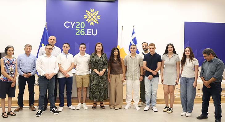 Μιχαηλίδου προς τους πρωτεύσαντες: Μη σταματήσετε να ονειρεύεστε και να προσπαθείτε Image